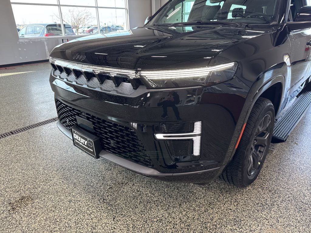 2026 Jeep Grand Wagoneer GRAND WAGONEER LIMITED ALTITUDE 4X4