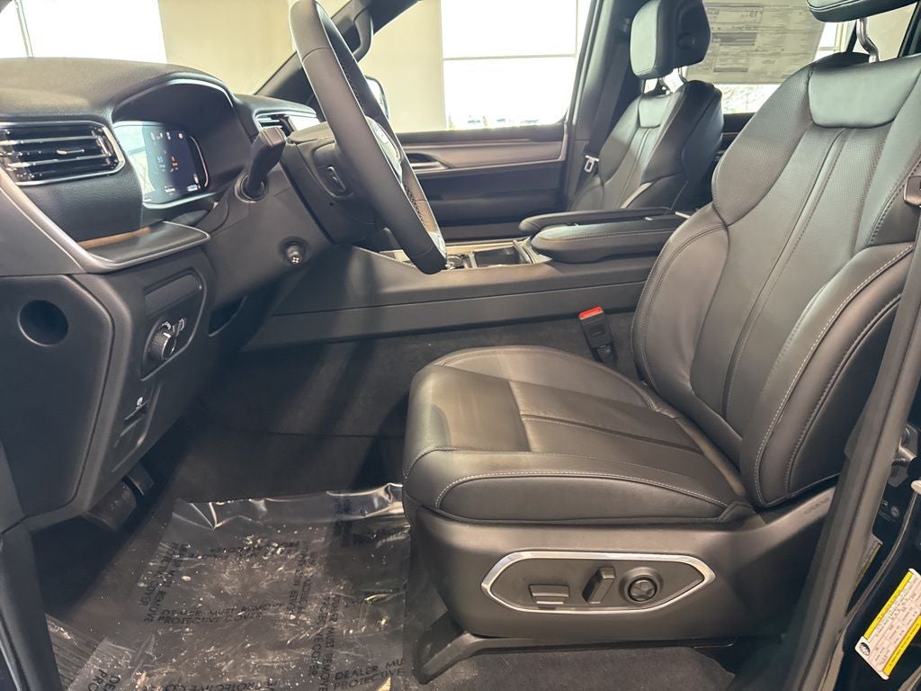 2026 Jeep Grand Wagoneer GRAND WAGONEER LIMITED ALTITUDE 4X4