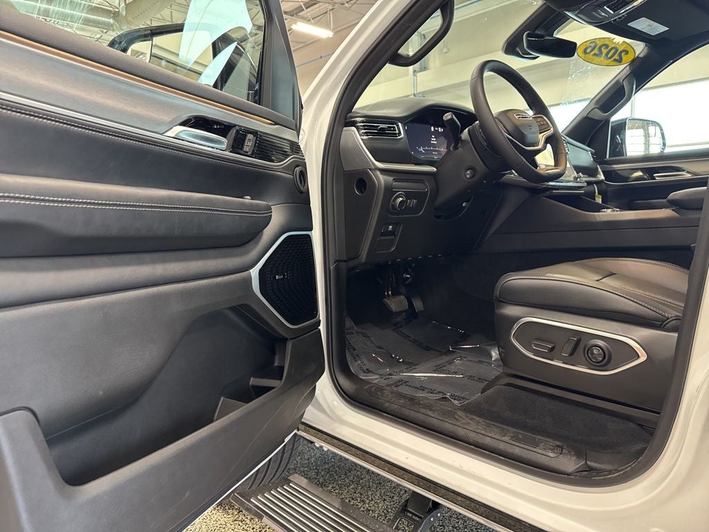 2026 Jeep Grand Wagoneer GRAND WAGONEER LIMITED RESERVE 4X4