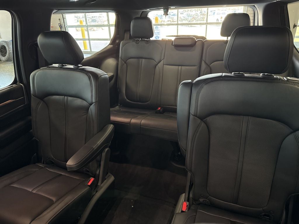 2026 Jeep Grand Wagoneer GRAND WAGONEER LIMITED RESERVE 4X4