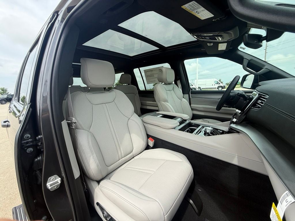 2026 Jeep Grand Wagoneer GRAND WAGONEER LIMITED ALTITUDE 4X4