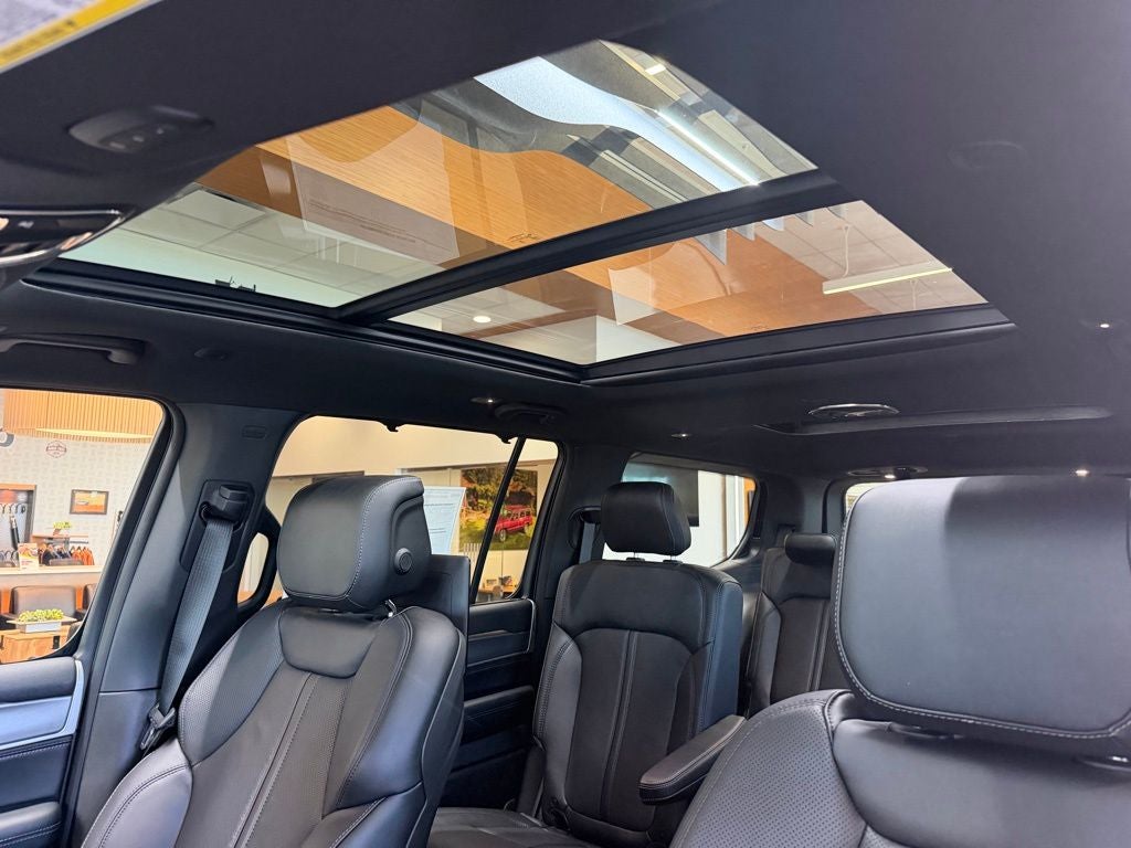 2026 Jeep Grand Wagoneer GRAND WAGONEER LIMITED RESERVE 4X4