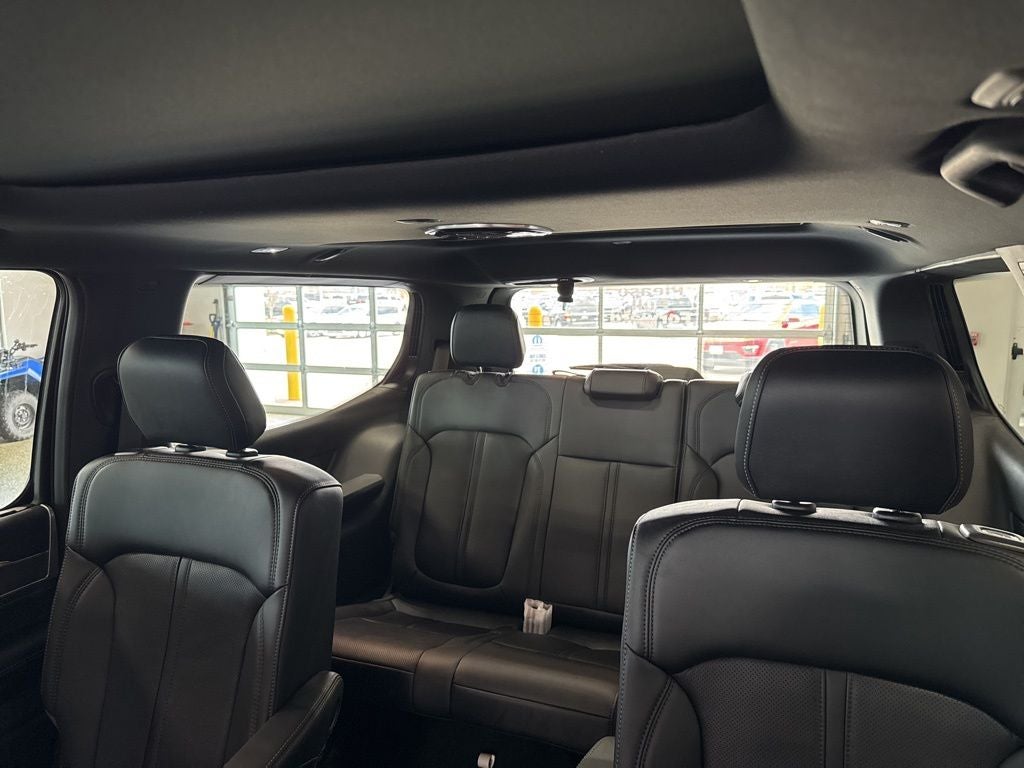 2026 Jeep Grand Wagoneer GRAND WAGONEER LIMITED RESERVE 4X4