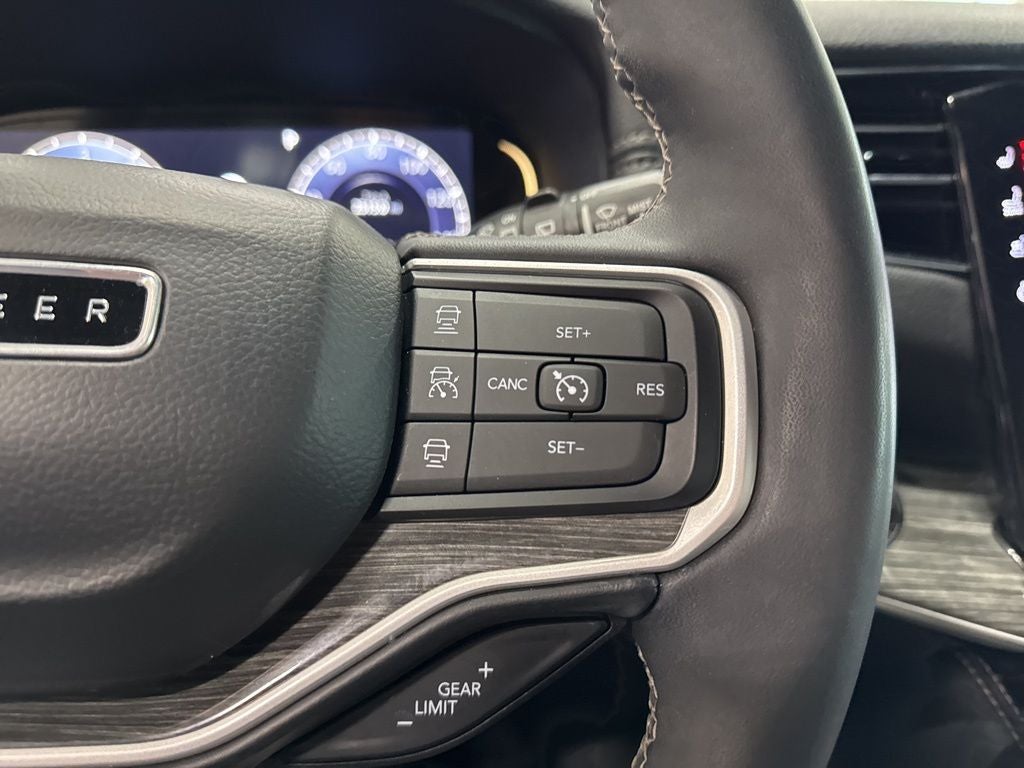 2022 Jeep Wagoneer Series II 4x4