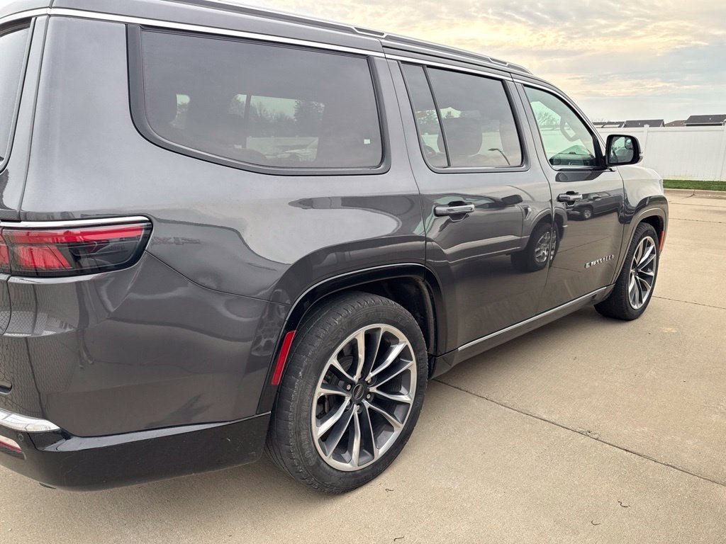 2022 Jeep Wagoneer Series III 4x4