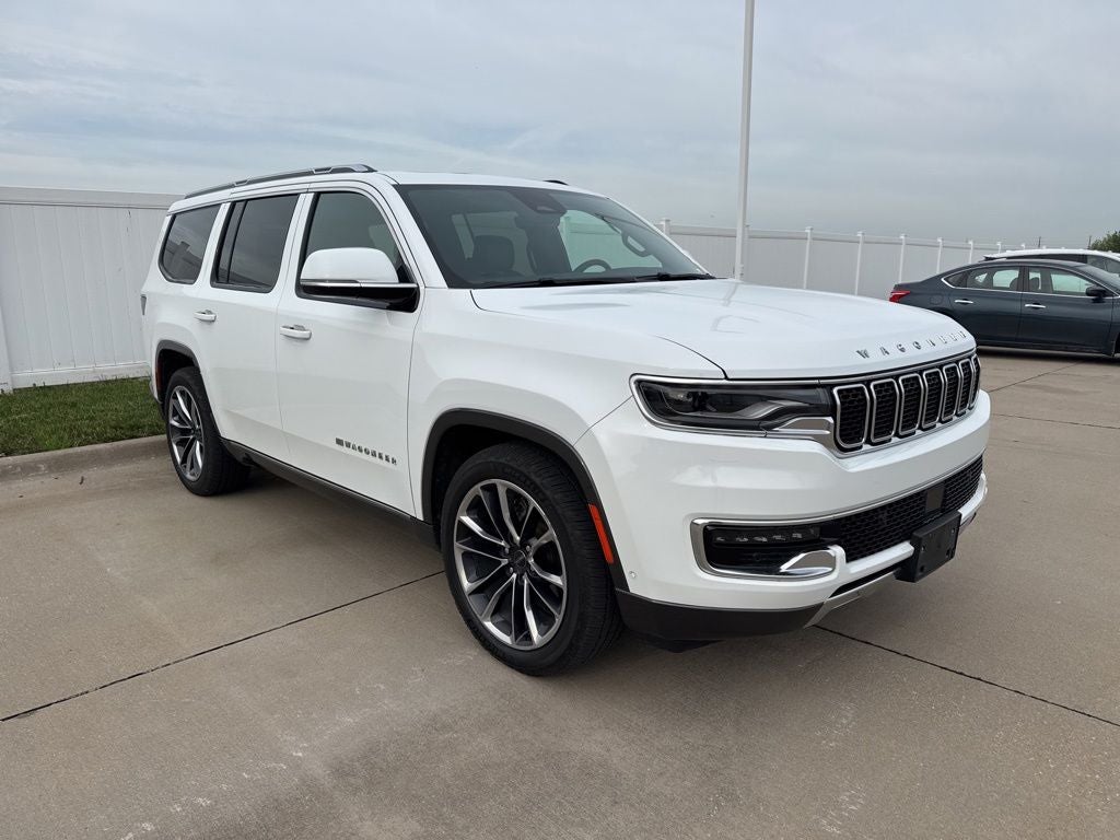 2022 Jeep Wagoneer Series III