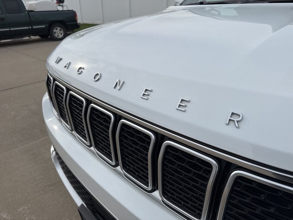 2022 Jeep Wagoneer Series III 4x4