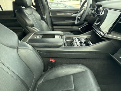 2022 Jeep Wagoneer Series III 4x4