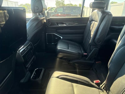 2022 Jeep Wagoneer Series III 4x4
