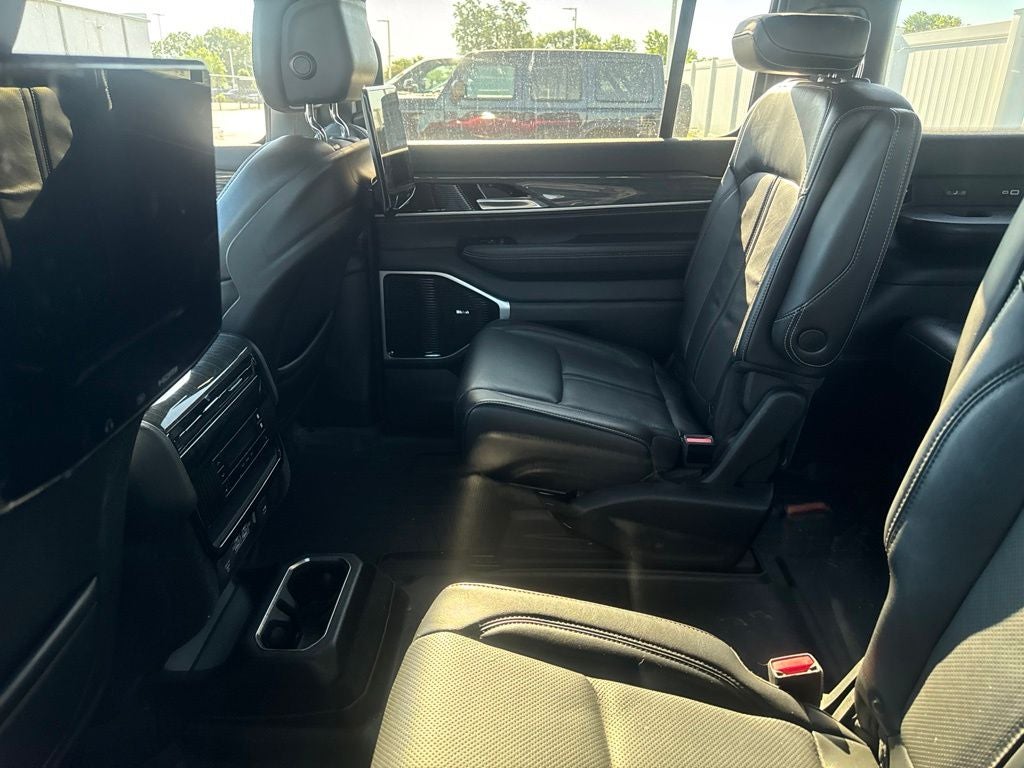 2022 Jeep Wagoneer Series III 4x4