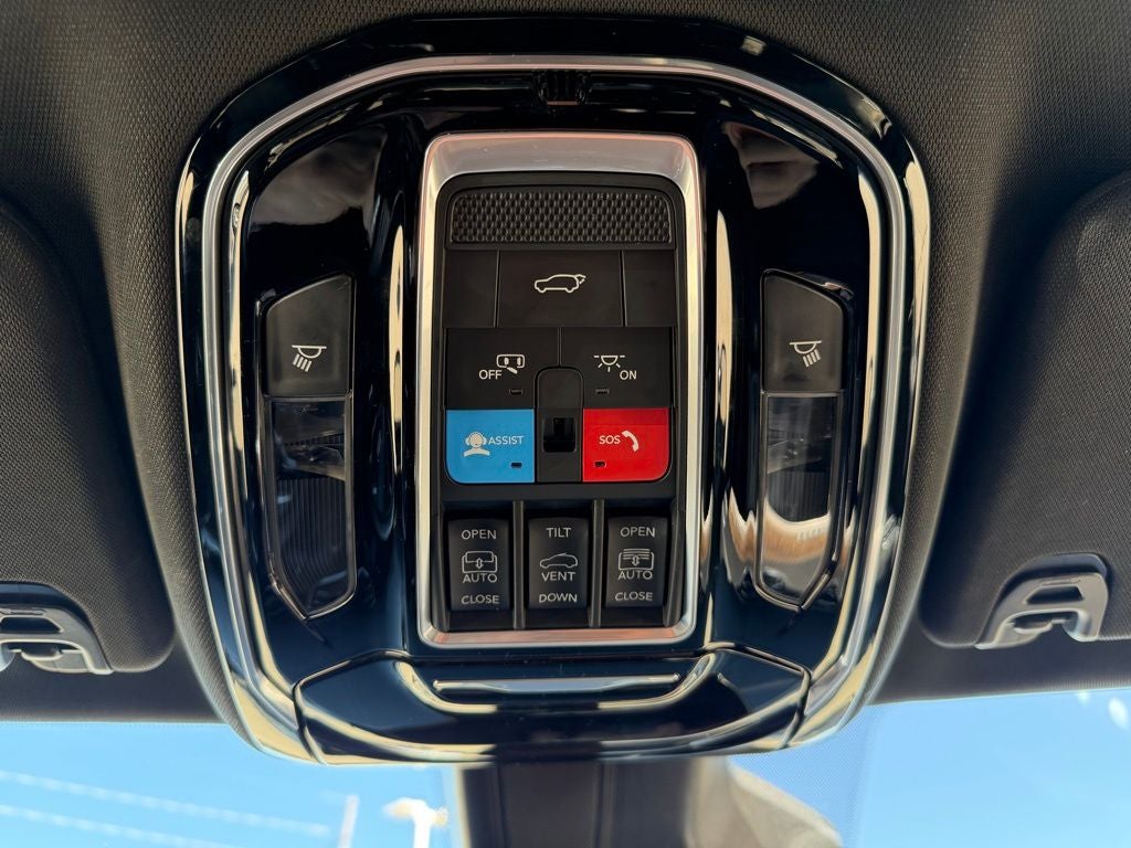 2023 Jeep Grand Wagoneer 4x4