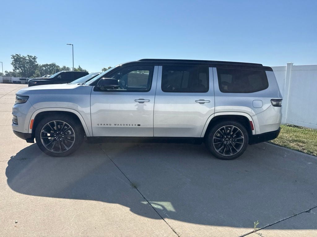 2025 Jeep Grand Wagoneer Series III