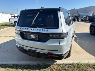 2025 Jeep Grand Wagoneer Series III