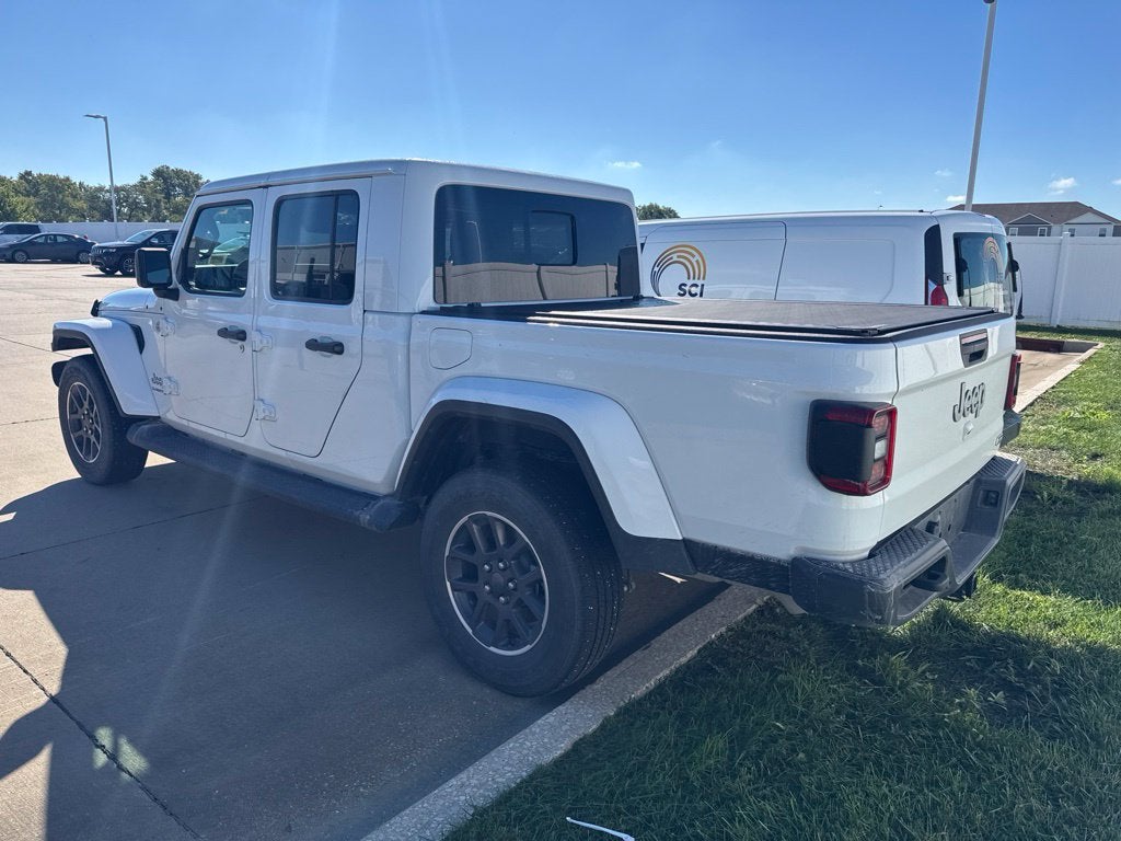 2021 Jeep Gladiador Overland 4x4