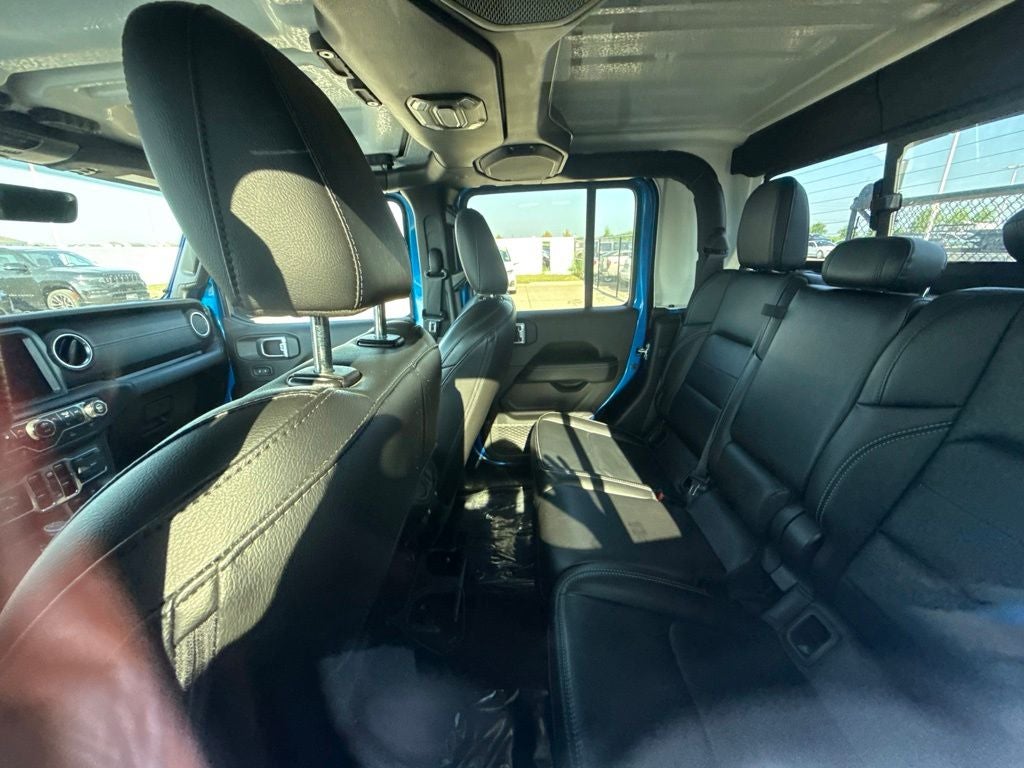 2021 Jeep Gladiator Overland 4x4