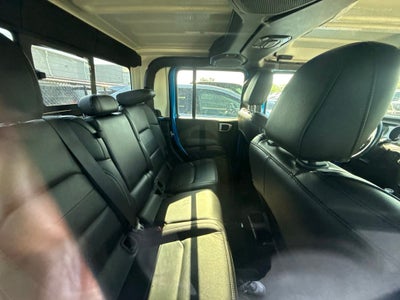 2021 Jeep Gladiator Overland 4x4