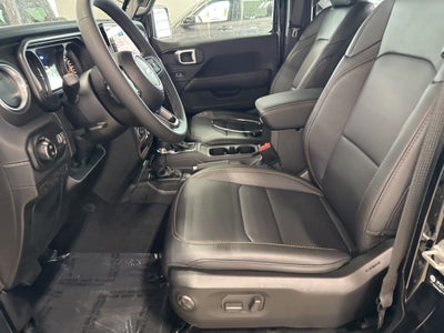 2026 Jeep Gladiator GLADIATOR SAHARA 4X4