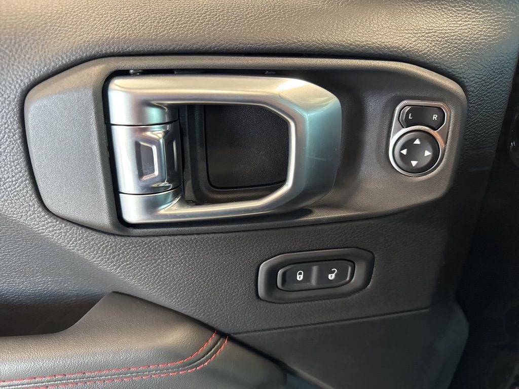 2026 Jeep Gladiator GLADIATOR SHADOW OPS 4X4