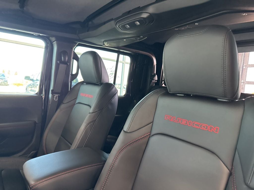 2026 Jeep Gladiator GLADIATOR SHADOW OPS 4X4