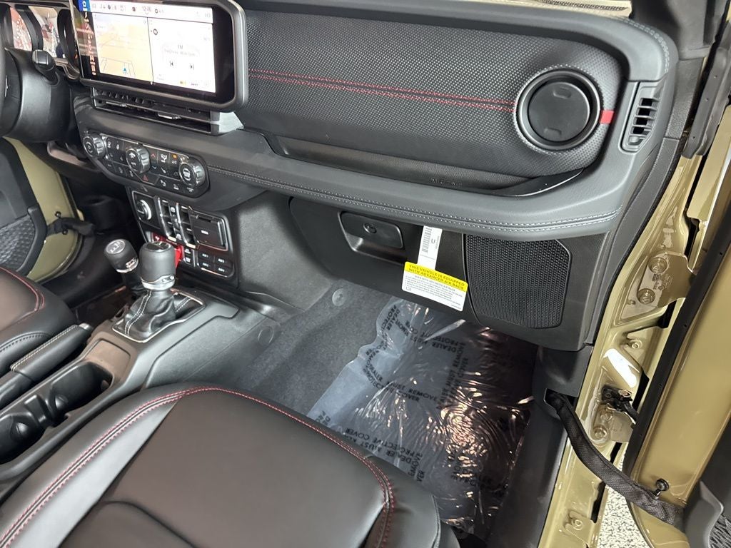 2026 Jeep Gladiator GLADIATOR SHADOW OPS 4X4