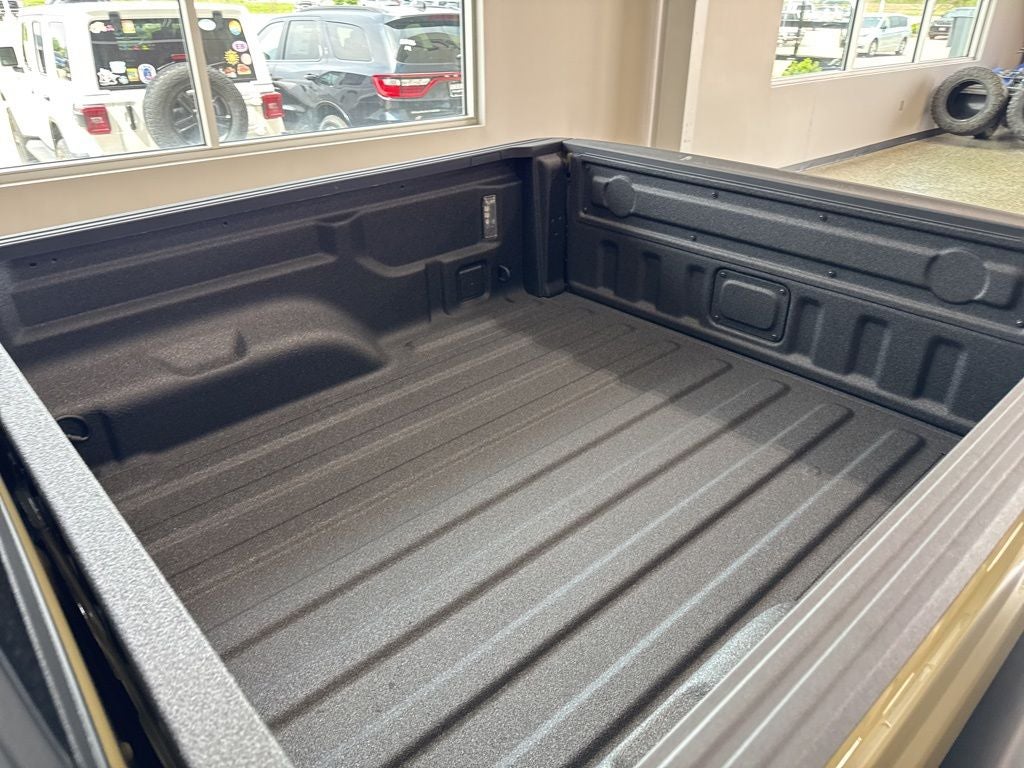 2026 Jeep Gladiator GLADIATOR SHADOW OPS 4X4