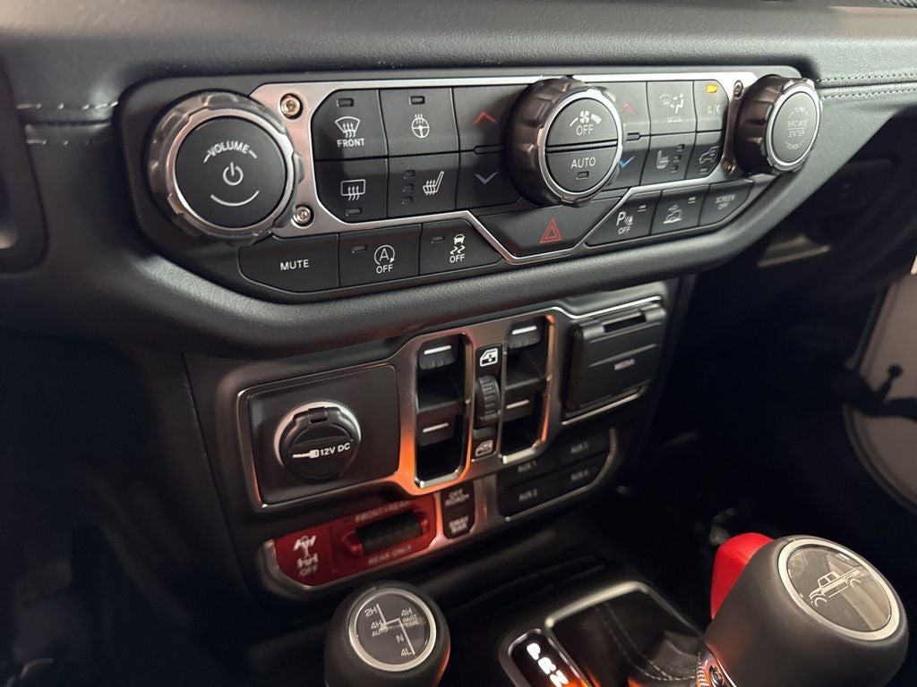 2026 Jeep Gladiator GLADIATOR RUBICON X 4X4