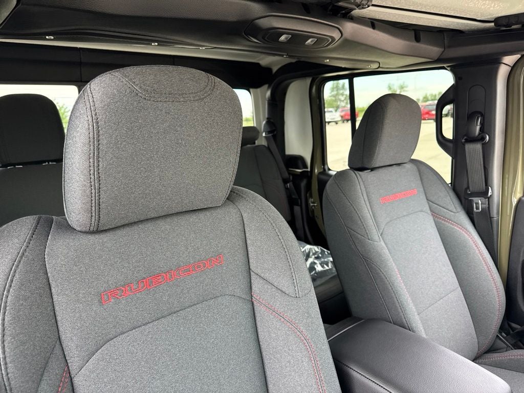 2026 Jeep Gladiator GLADIATOR SHADOW OPS 4X4