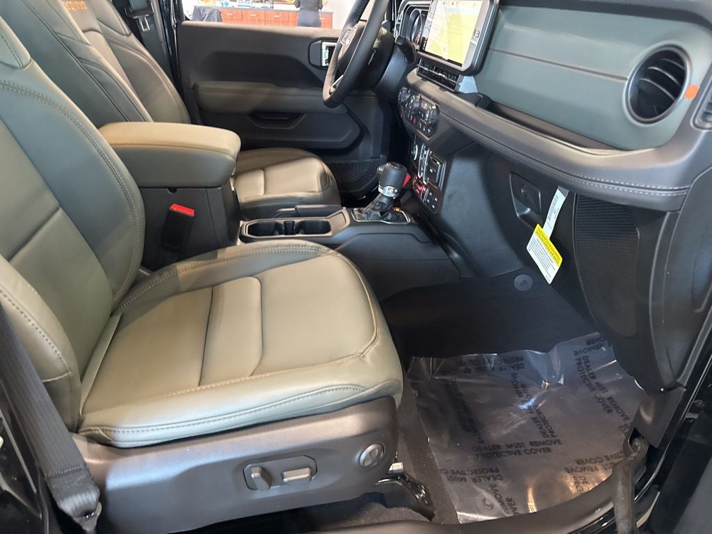 2026 Jeep Gladiator GLADIATOR MOJAVE 4X4