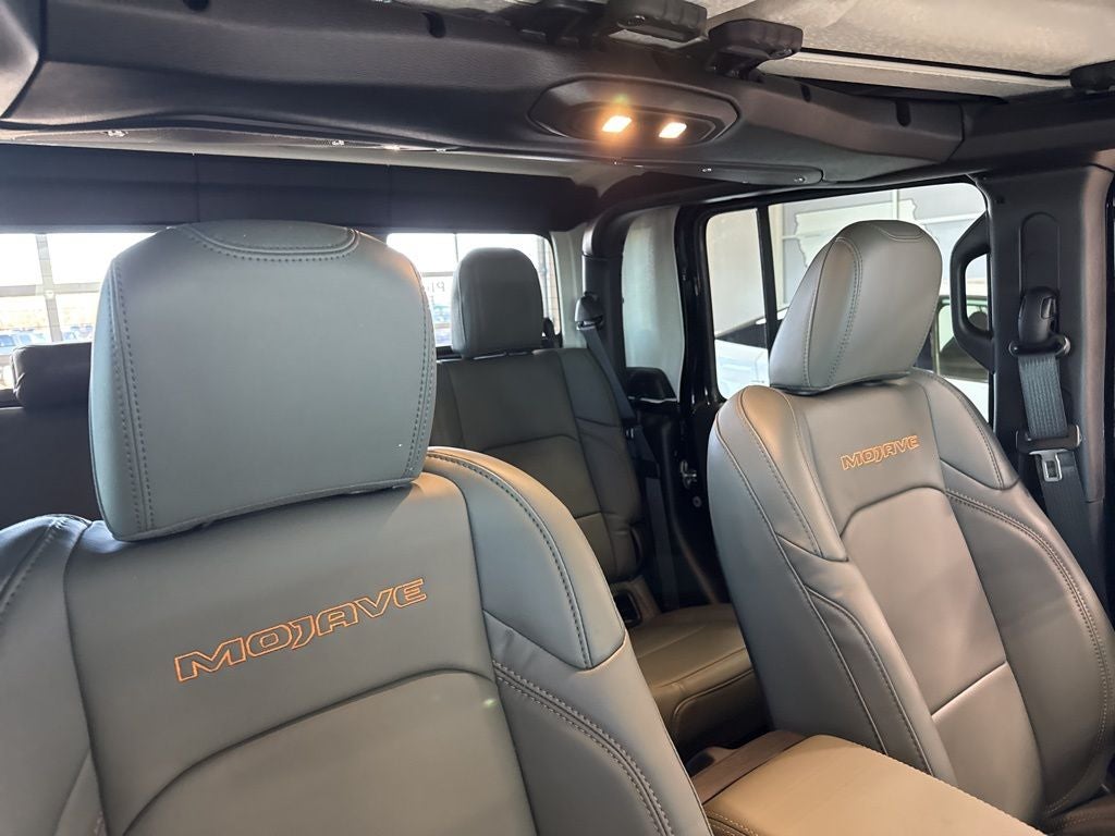 2026 Jeep Gladiator GLADIATOR MOJAVE 4X4