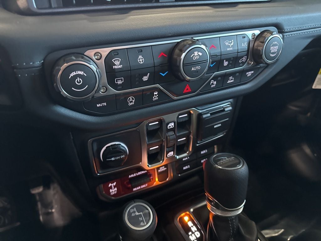 2026 Jeep Gladiator GLADIATOR MOJAVE 4X4