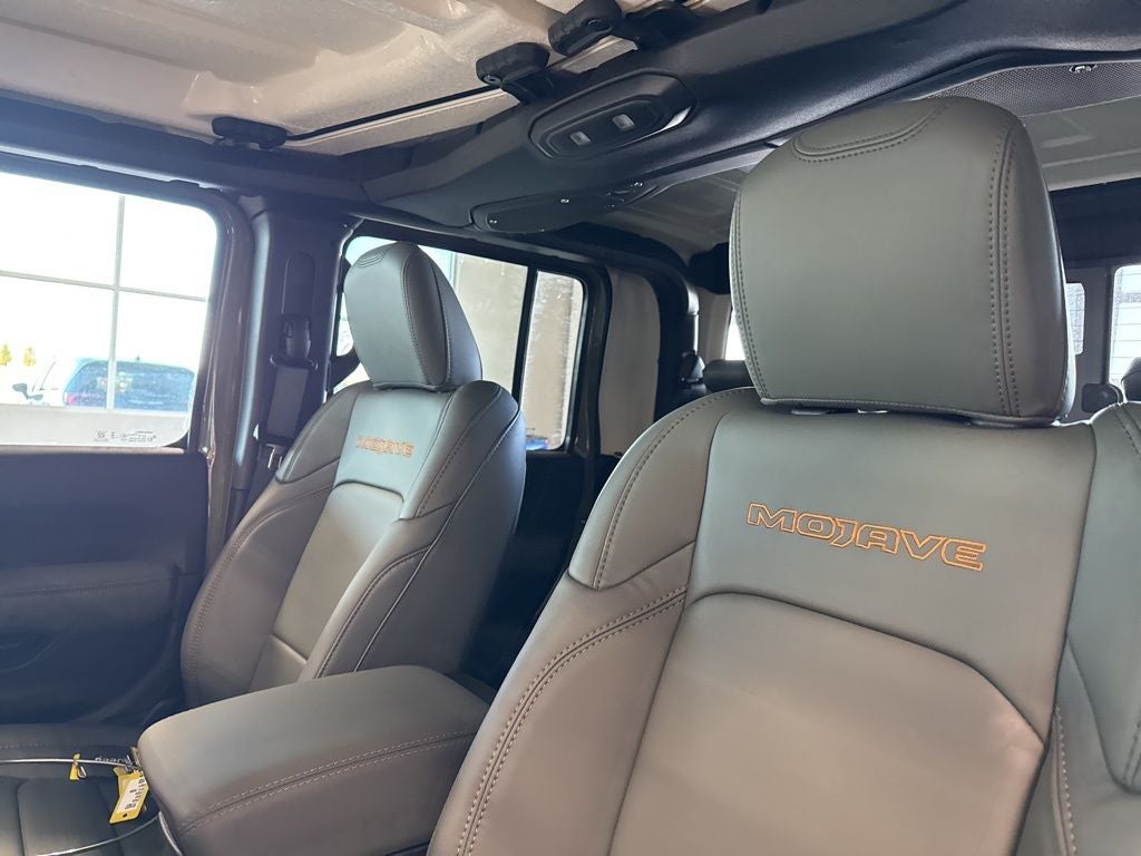 2026 Jeep Gladiator GLADIATOR MOJAVE 4X4