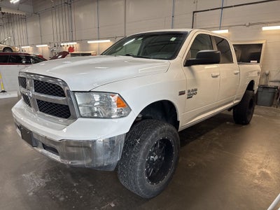 2019 RAM 1500 Classic SLT Crew Cab 4x4 6'4' Box