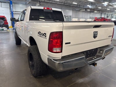2019 RAM 1500 Classic SLT Crew Cab 4x4 6'4' Box