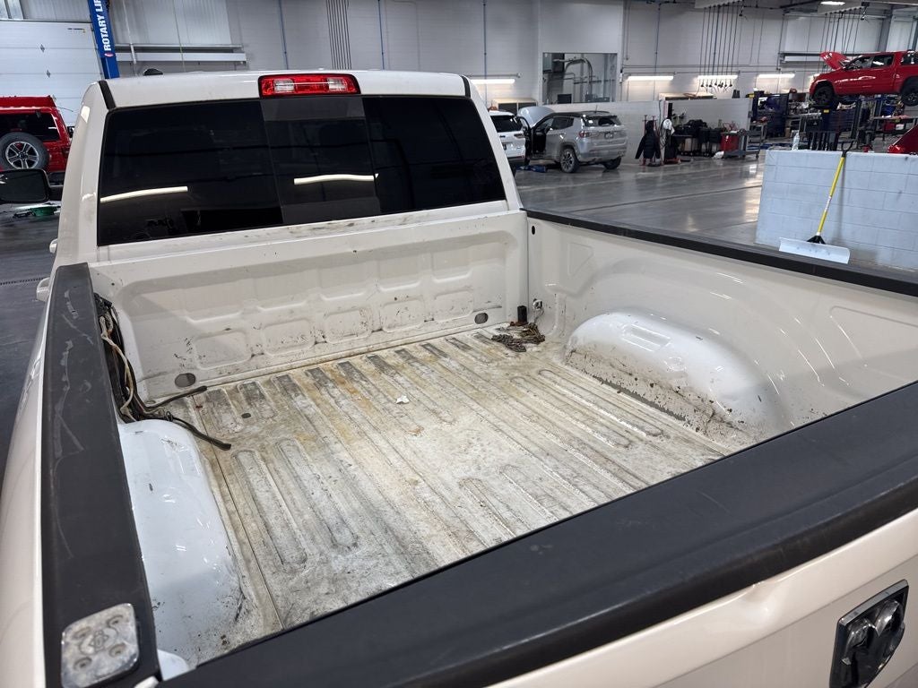 2019 RAM 1500 Classic SLT Crew Cab 4x4 6'4' Box
