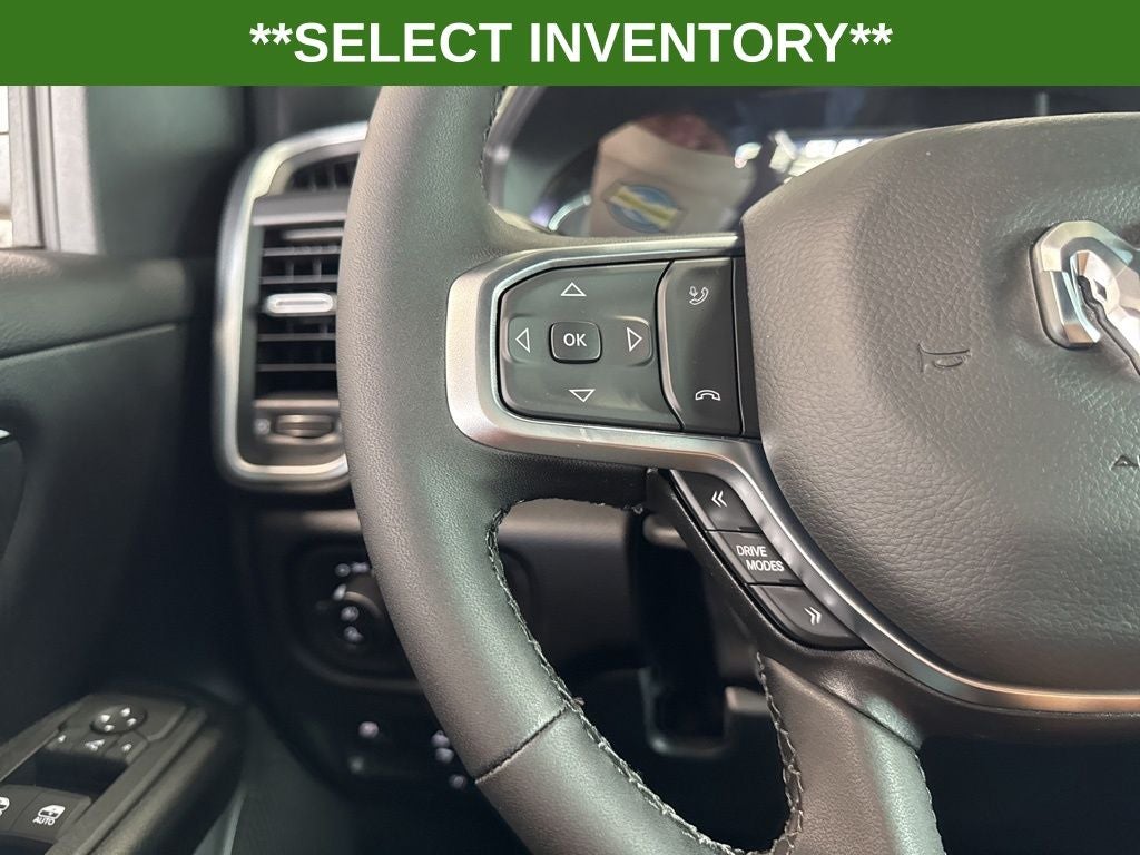 2025 RAM Ram 1500 RAM 1500 BIG HORN CREW CAB 4X4 5'7' BOX