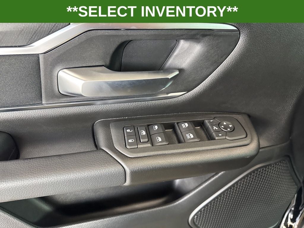 2025 RAM Ram 1500 RAM 1500 BIG HORN CREW CAB 4X4 5'7' BOX