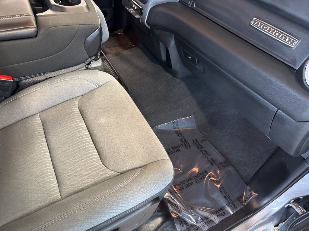 2022 RAM 1500 Big Horn Crew Cab 4x4 5'7' Box