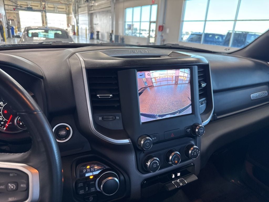 2022 RAM 1500 Big Horn Crew Cab 4x4 5'7' Box