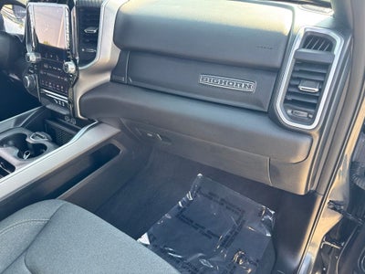 2025 RAM 1500 Big Horn Crew Cab 4x4 5'7' Box