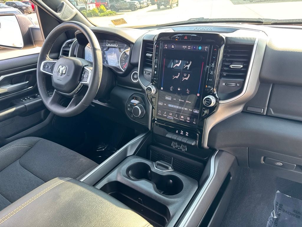 2025 RAM 1500 Big Horn Crew Cab 4x4 5'7' Box