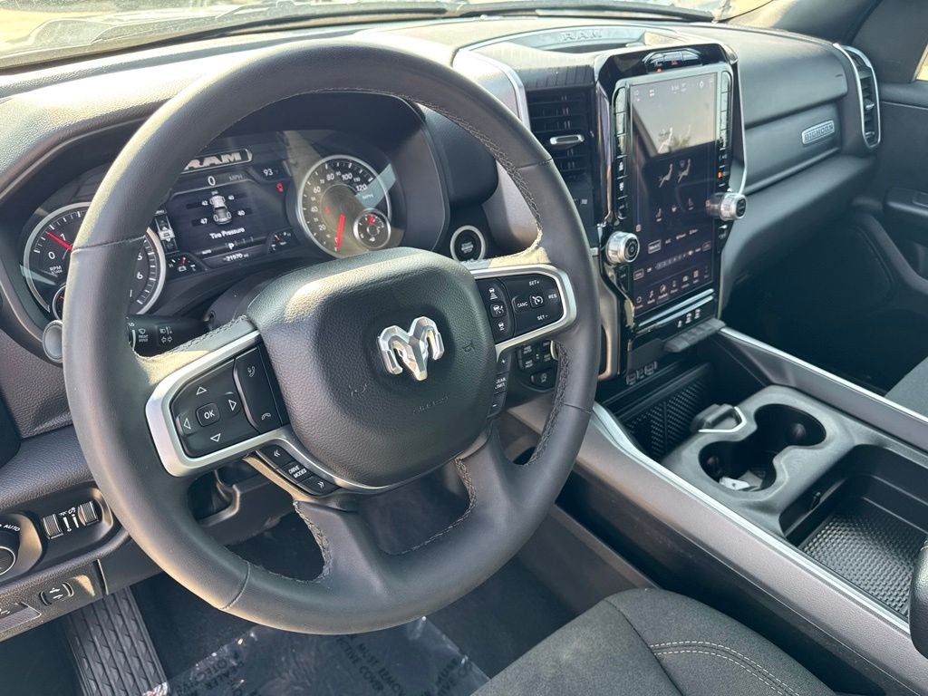 2025 RAM 1500 Big Horn Crew Cab 4x4 5'7' Box