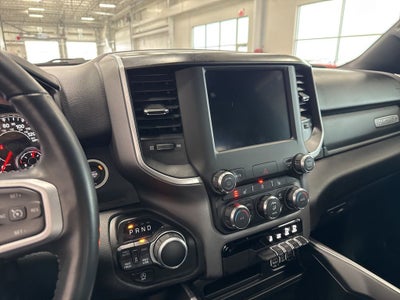 2022 RAM 1500 Big Horn Crew Cab 4x4 5'7' Box