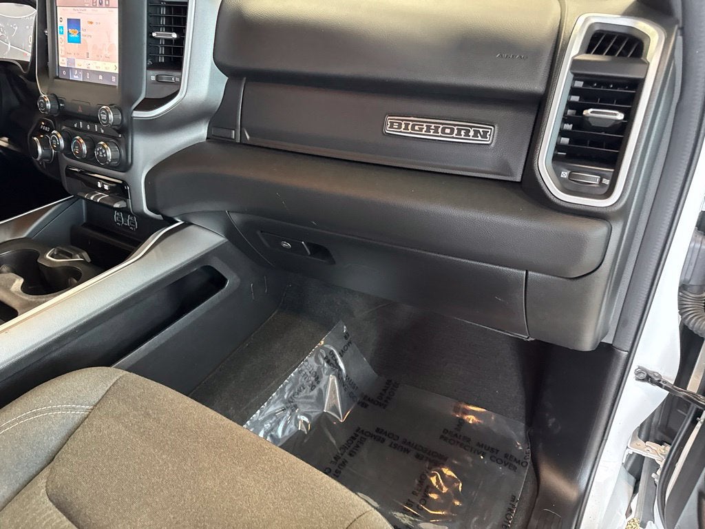 2023 RAM 1500 Big Horn Crew Cab 4x4 5'7' Box