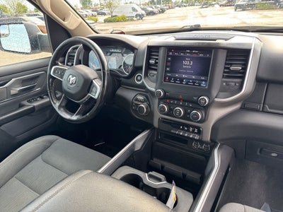 2020 RAM 1500 Big Horn Quad Cab 4x4 6'4' Box