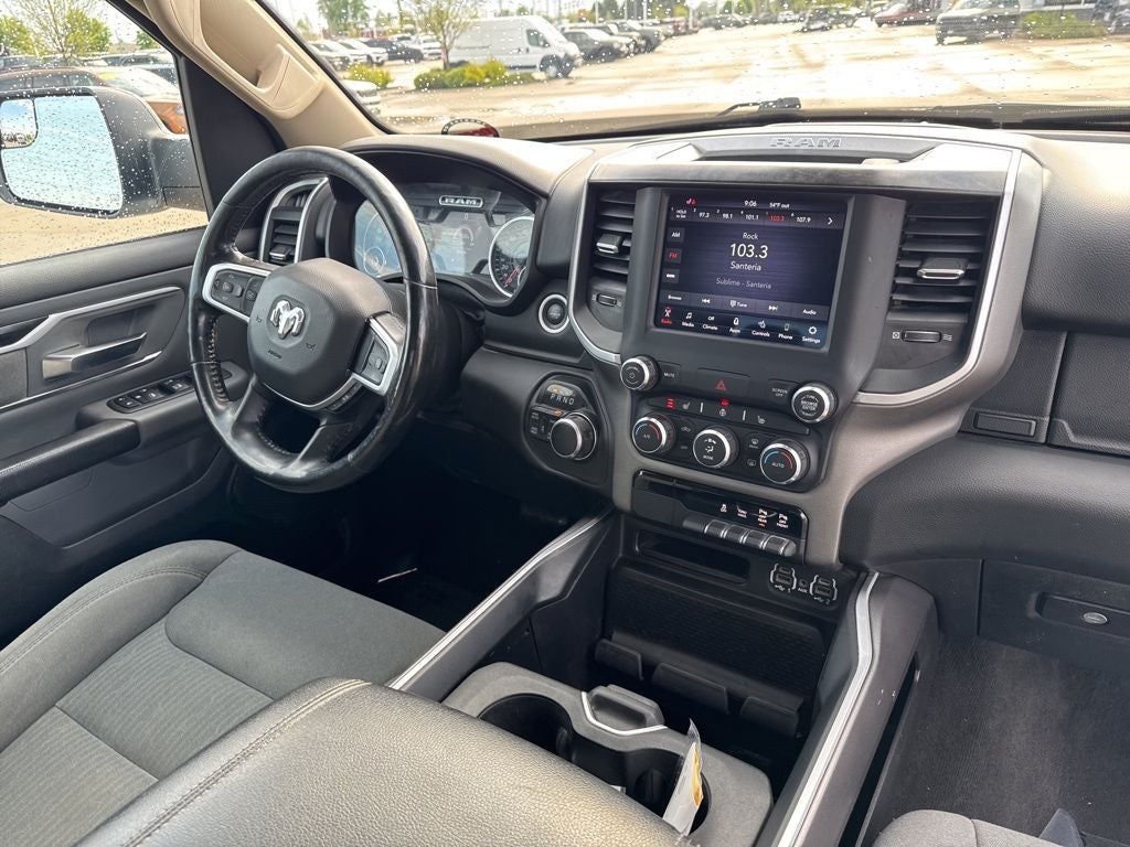 2020 RAM 1500 Big Horn Quad Cab 4x4 6'4' Box