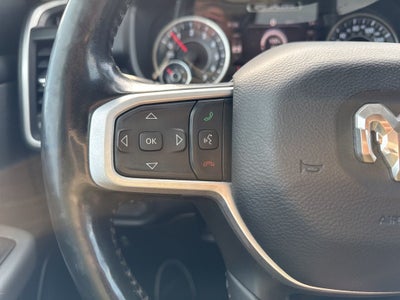 2020 RAM 1500 Big Horn Quad Cab 4x4 6'4' Box