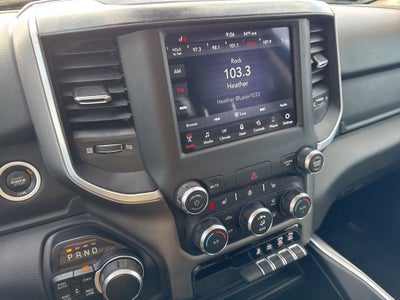 2020 RAM 1500 Big Horn Quad Cab 4x4 6'4' Box