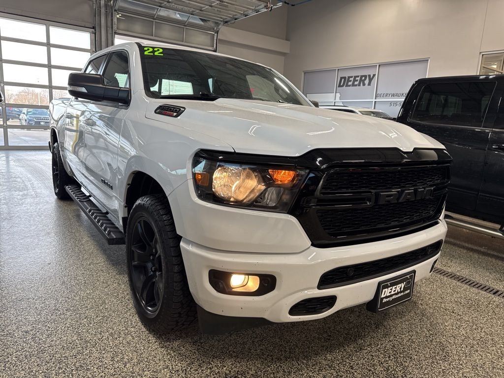 2022 RAM 1500 Big Horn Crew Cab 4x4 5'7' Box