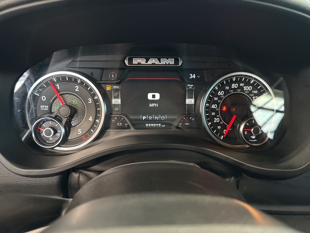 2022 RAM 1500 Big Horn Crew Cab 4x4 5'7' Box