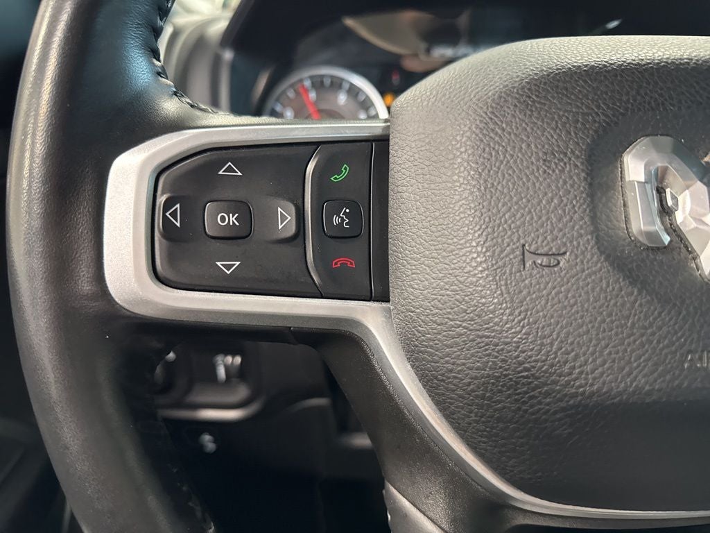 2022 RAM 1500 Big Horn Crew Cab 4x4 5'7' Box